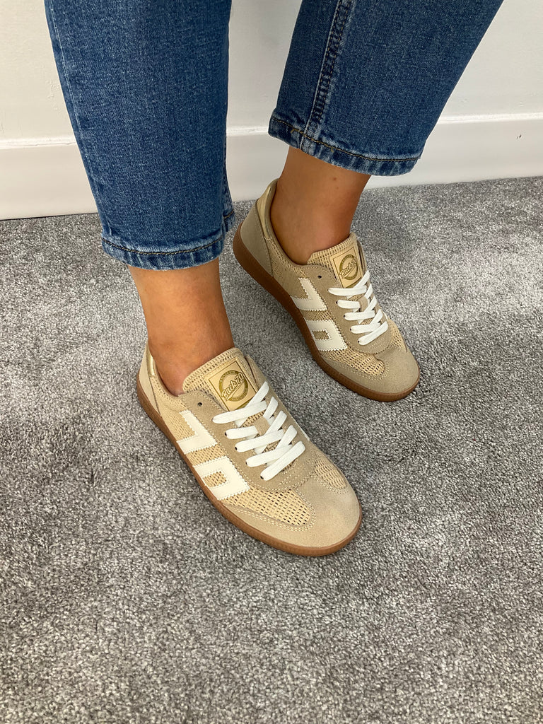 BK70 BEIGE PRINT WITH CREAM DETAIL